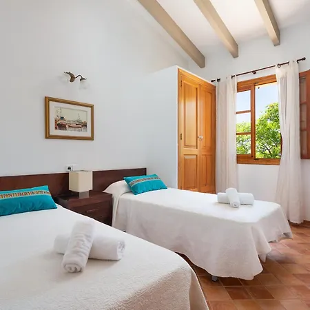 Pintat Villa